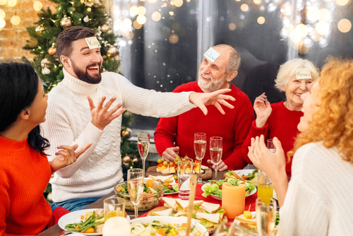 ideas de juegos para animar la cena de Navidad